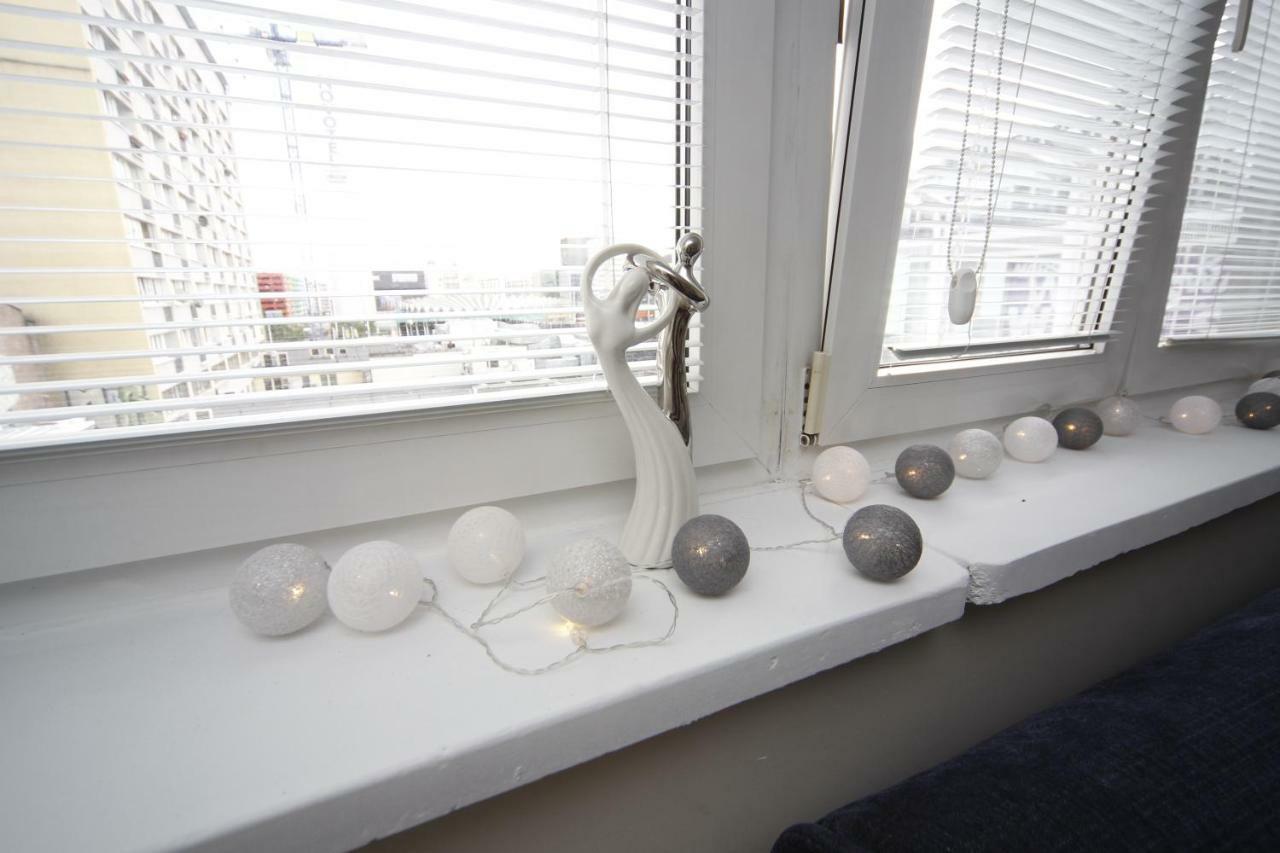 Lägenhet Apartament Chmielna 35 Warszawa